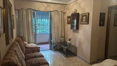 Apartment on Pérez Hervás Street photo 13