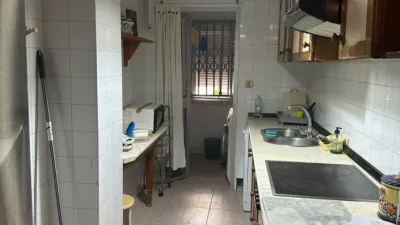 Apartment on Pérez Hervás Street photo 19