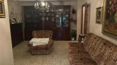 Apartment on Pérez Hervás Street photo 14