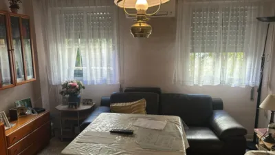 Apartment on Pérez Hervás Street photo 35