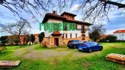 House on Avenida de la Grandiella photo 9