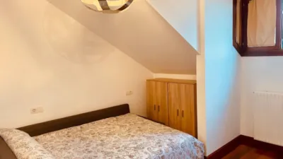Piso en alquiler en Calle de Alejandro Casona, El Carbayedo-El Quirinal (Avilés) de 1.100 €<span>/mes</span>