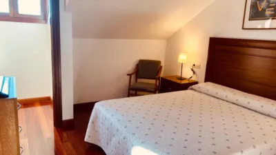 Piso en alquiler en Calle de Alejandro Casona, El Carbayedo-El Quirinal (Avilés) de 1.100 €<span>/mes</span>