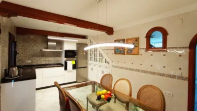 Semi-detached house on Paraíso Street photo 9