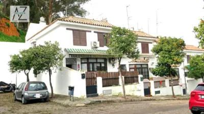 Semi-detached house on Calle Paraíso photo 34