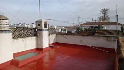 Semi-detached house on Calle Paraíso photo 28