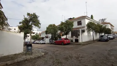 Semi-detached house on Calle Paraíso photo 32