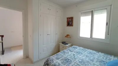 Semi-detached chalet in El Pino-Bajo de Guía photo 9
