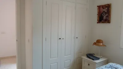 Semi-detached chalet in El Pino-Bajo de Guía photo 10