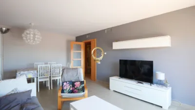Apartment on Carrer de Montserrat Roig photo 5