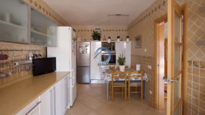 Detached house on Carrer de la Lluna photo 13