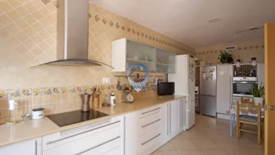 Detached house on Carrer de la Lluna photo 11