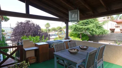 Chalet on Carrer de Montclar photo 12