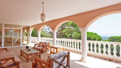 Detached house on Carrer del Castanyer photo 23