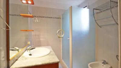 Apartment on Carrer de Bilbao photo 15