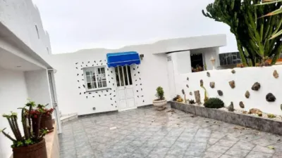 Chalet on Carretera General C-820 photo 18