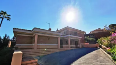 Casa en venta en Avenida de Ricardo Gross, 8, El Pinar-Palacio de Congresos (Torremolinos) de 1.860.000 €