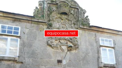 House in Folgosa (Resto Parroquia San Esteban)