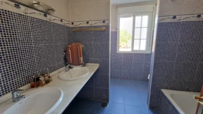 Detached chalet in Espartinas photo 21
