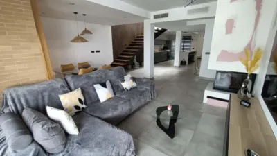 Chalet pareado en Espartinas photo 7