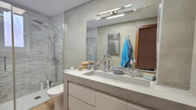 Chalet pareado en alquiler en Umbrete, Umbrete de 1.500 €<span>/mes</span>