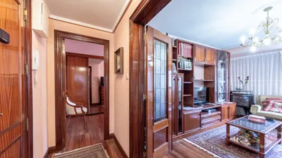 Flat on Calle de Gobelaurre photo 3