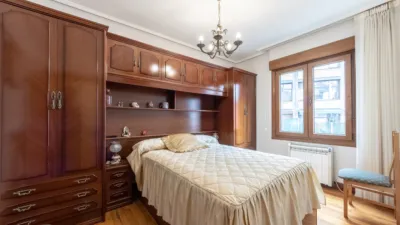 Piso en venta en Calle Fika, 55, cerca de Calle Zabalbide, Santutxu (Distrito Begoña-Santutxu. Bilbao) de 280.000 €