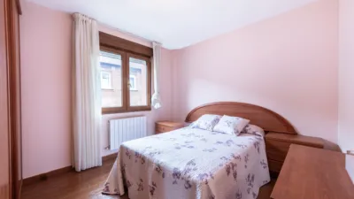 Apartment on Txorierri Kalea, No. 1 photo 21