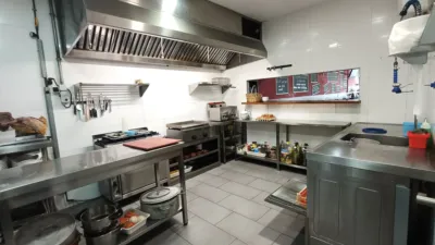 Local comercial en venta en Calle Centro Comercial Sant Jordi, L'Ametlla del Vallès de 189.000 €