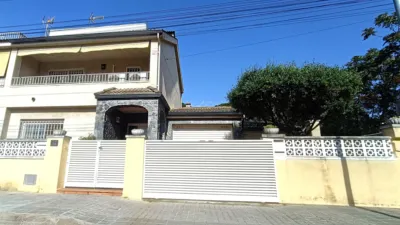 Terraced House on Carrer Camí Reial photo 37