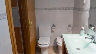 Flat on Carrer de Vallparadís photo 19