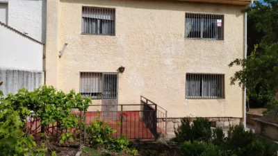 Semi-detached house on Córdoba Street photo 3