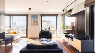 Dúplex en alquiler en Carrer d'Aribau, cerca de Carrer de Marià Cubí - Imagen 4