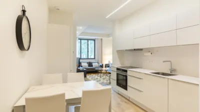 Piso en alquiler en Gran Via de les Corts Catalanes, cerca de Carrer de Balmes - Imagen 11