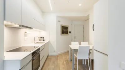 Piso en alquiler en Gran Via de les Corts Catalanes, cerca de Carrer de Balmes - Imagen 16