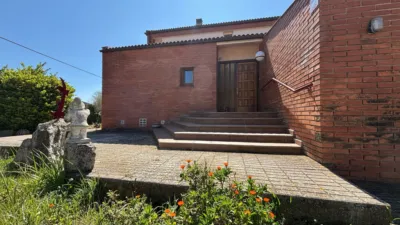 Chalet on Carretera de Pontils photo 3