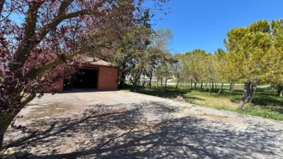 Chalet on Carretera de Pontils photo 47