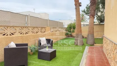 Chalet en venta en Calle de Hamburgo, 11, Balerma-Matagorda-Guadrias Viejas (El Ejido) de 465.000 €