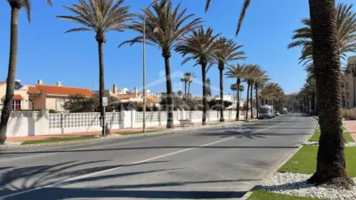 Casa adosada en venta en Avenida del Mar Azul, 25, Almerimar (El Ejido) de 398.500 €