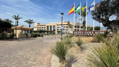 Casa adosada en venta en Avenida del Mar Azul, 25, Almerimar (El Ejido) de 398.500 €