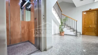 Apartment on Calle de la Prosperidad photo 2