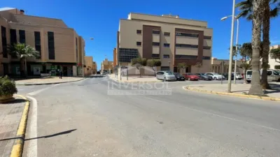 Apartment on Calle de la Prosperidad photo 14