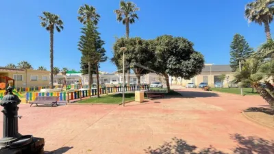 Apartment on Calle de la Prosperidad photo 16