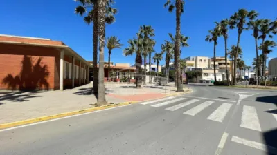 Apartment on Calle de la Prosperidad photo 48