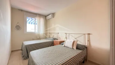 Apartment on Calle de la Prosperidad photo 6