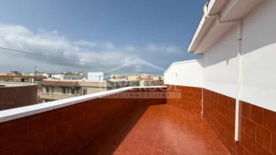 Apartment on Calle de la Prosperidad photo 34