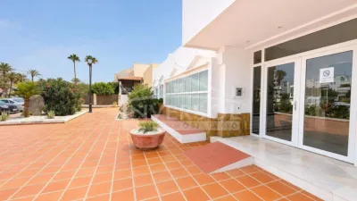 Apartment on Pasaje del Catamarán Street photo 33