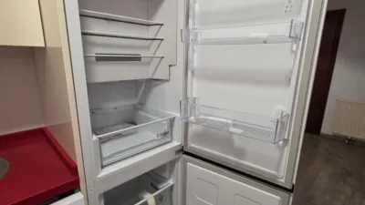 Piso en alquiler en Avenida de Perú, Huerta Rosales-Valdepasillas (Badajoz Capital) de 900 €<span>/mes</span>