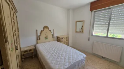 Piso en alquiler en Avenida de Perú, Huerta Rosales-Valdepasillas (Badajoz Capital) de 900 €<span>/mes</span>