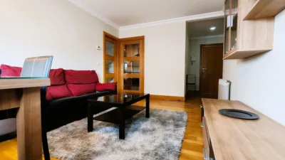 Apartment on Calle José Pascual López Cortón photo 5